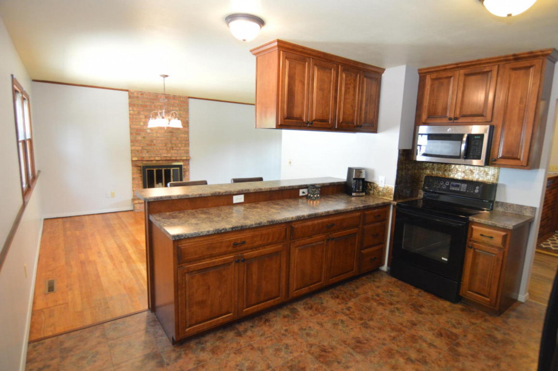 314 Lincoln Lane S, Brookings, SD 57006