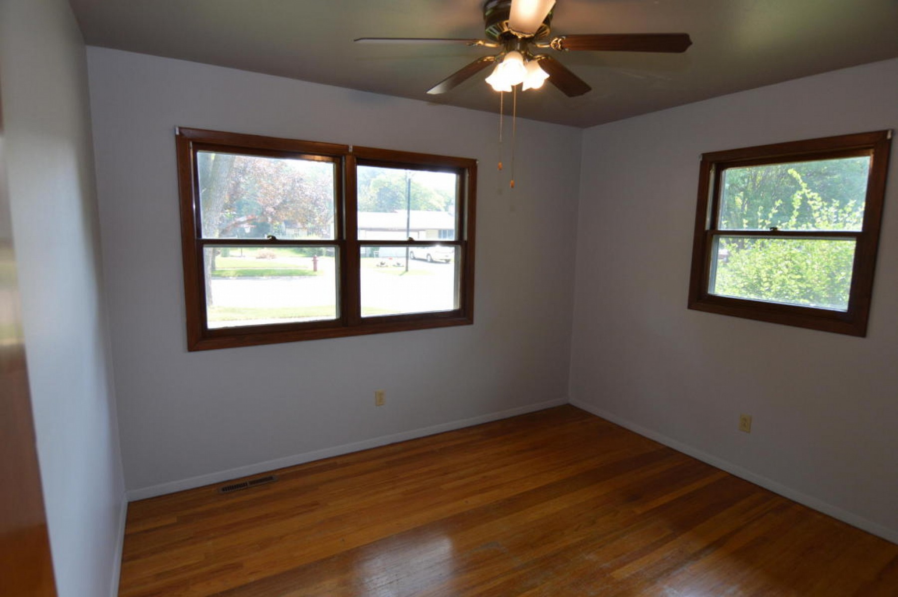 314 Lincoln Lane S, Brookings, SD 57006