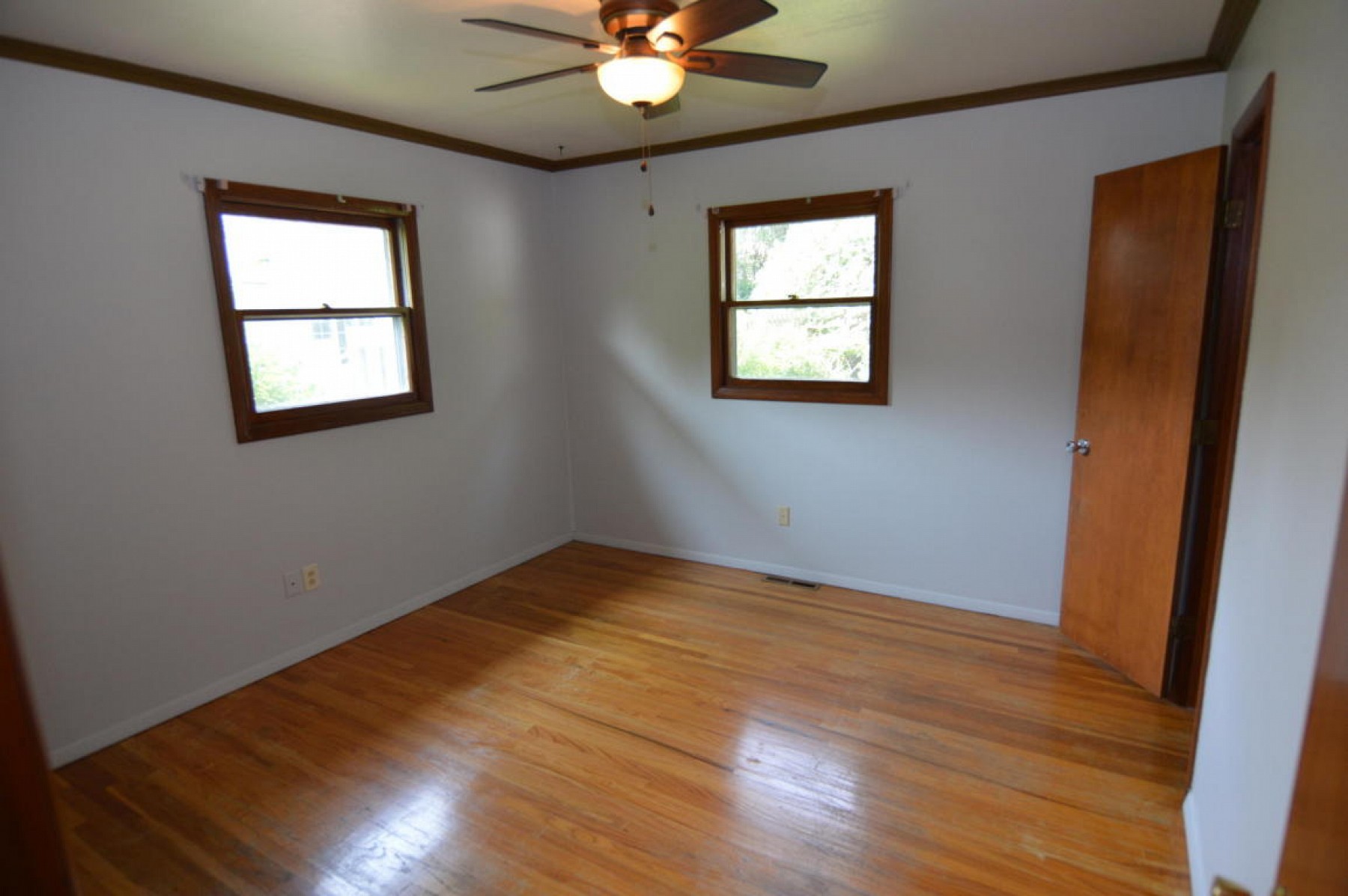 314 Lincoln Lane S, Brookings, SD 57006