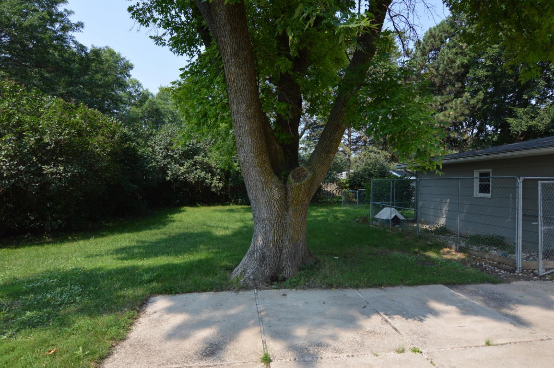 314 Lincoln Lane S, Brookings, SD 57006