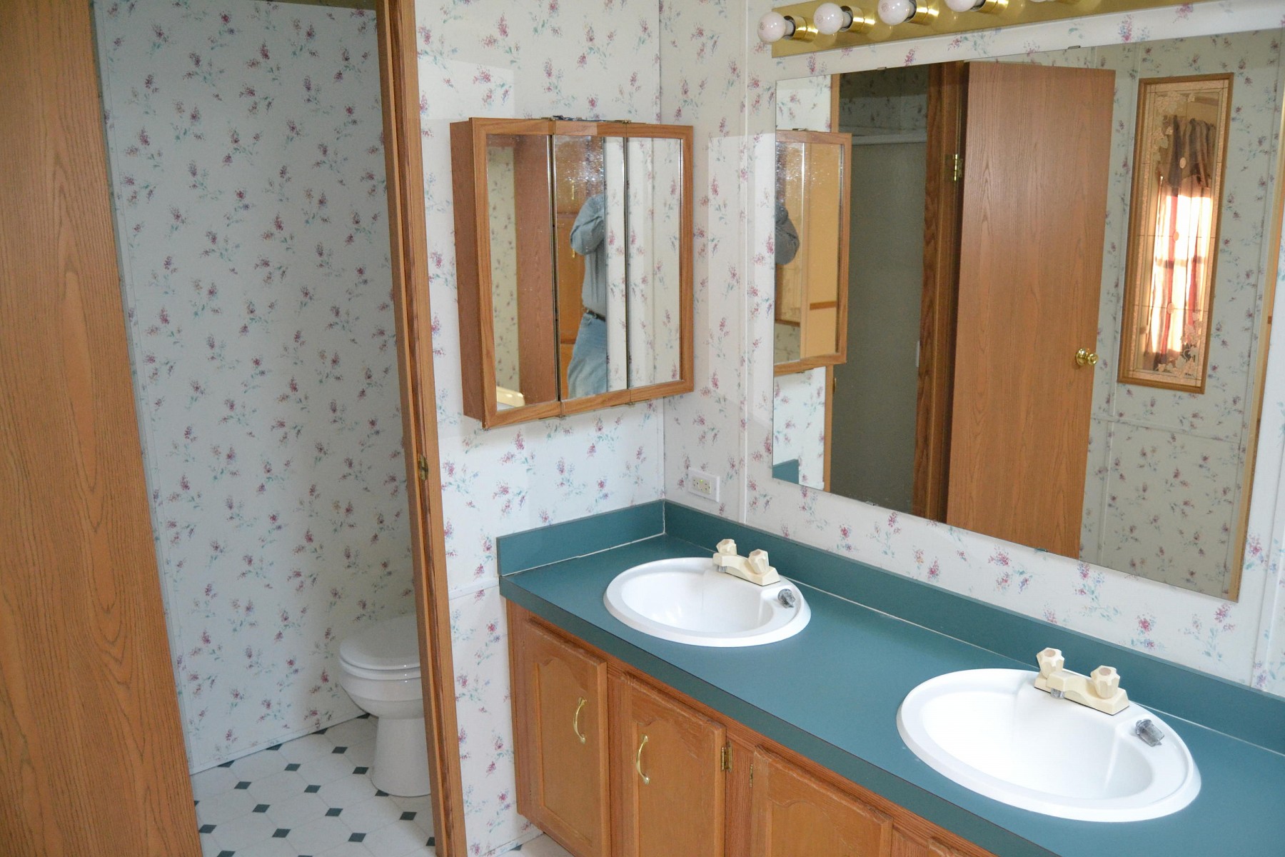 410 Medary Avenue S, Brookings, SD 57006