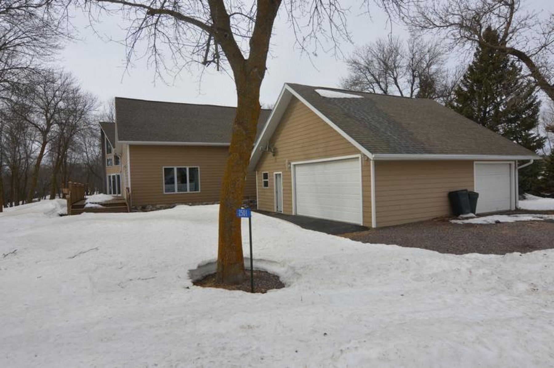 2501 Windsong Lane, Gary, SD 57237