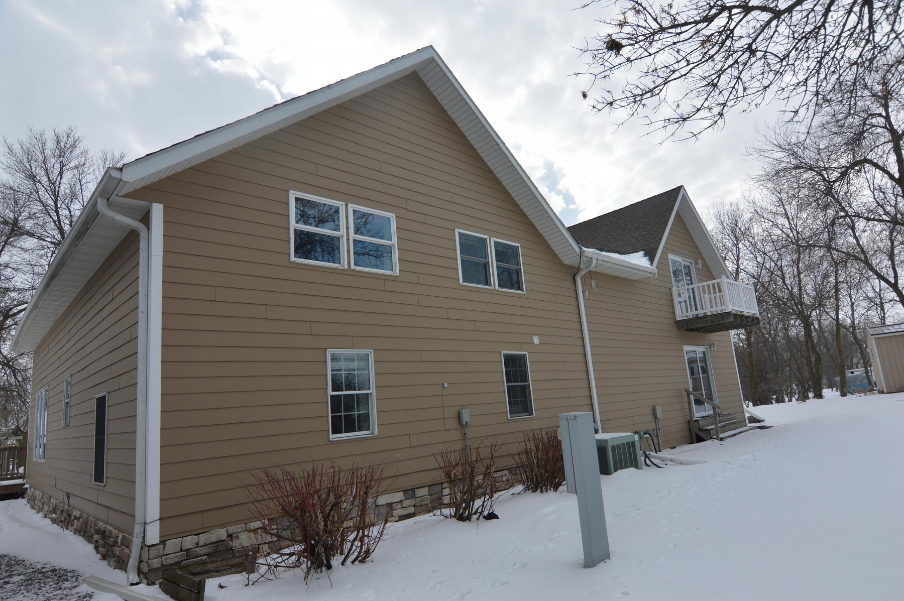 2501 Windsong Lane, Gary, SD 57237