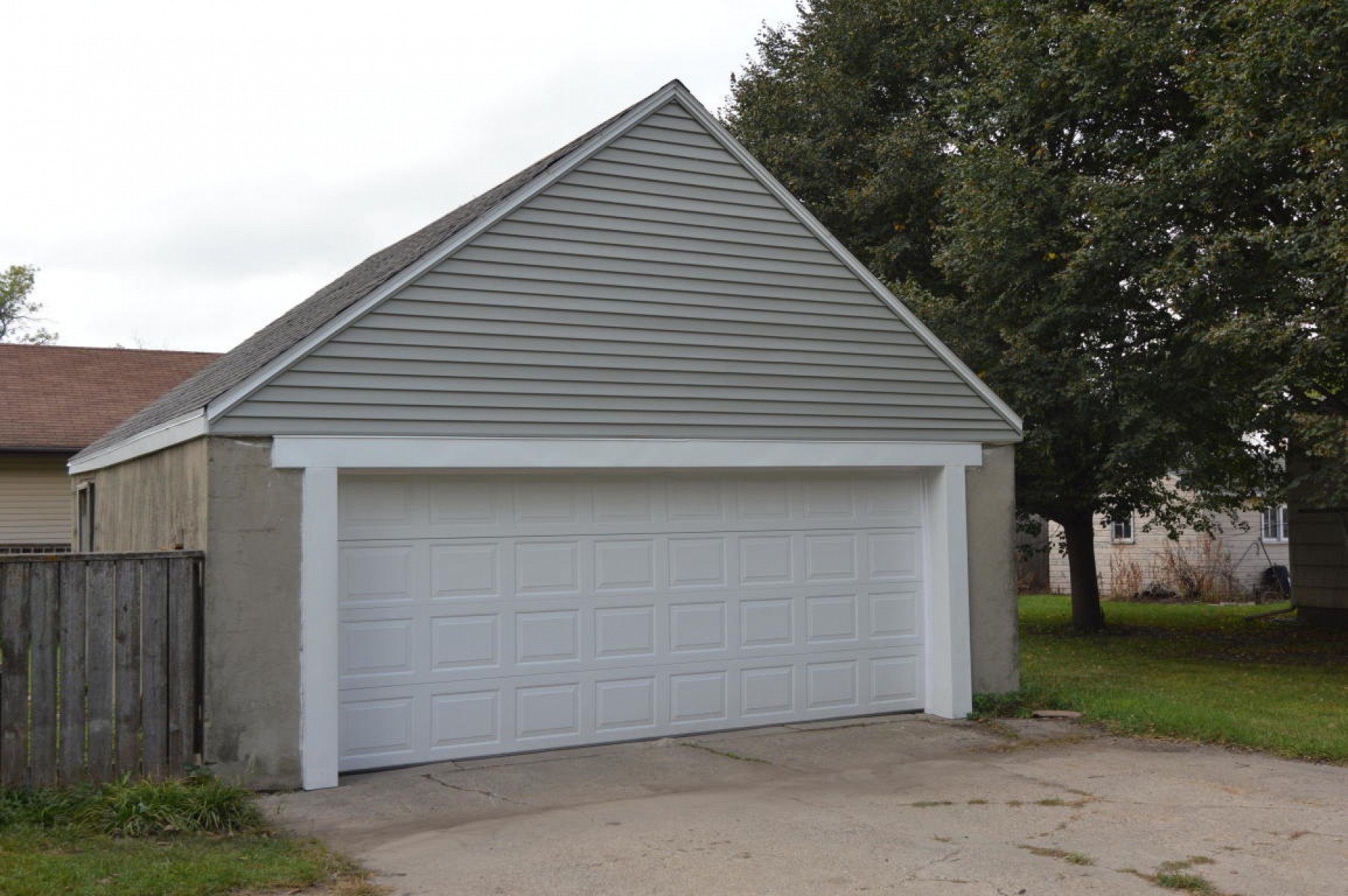 827 2nd Street, Brookings, SD 57006