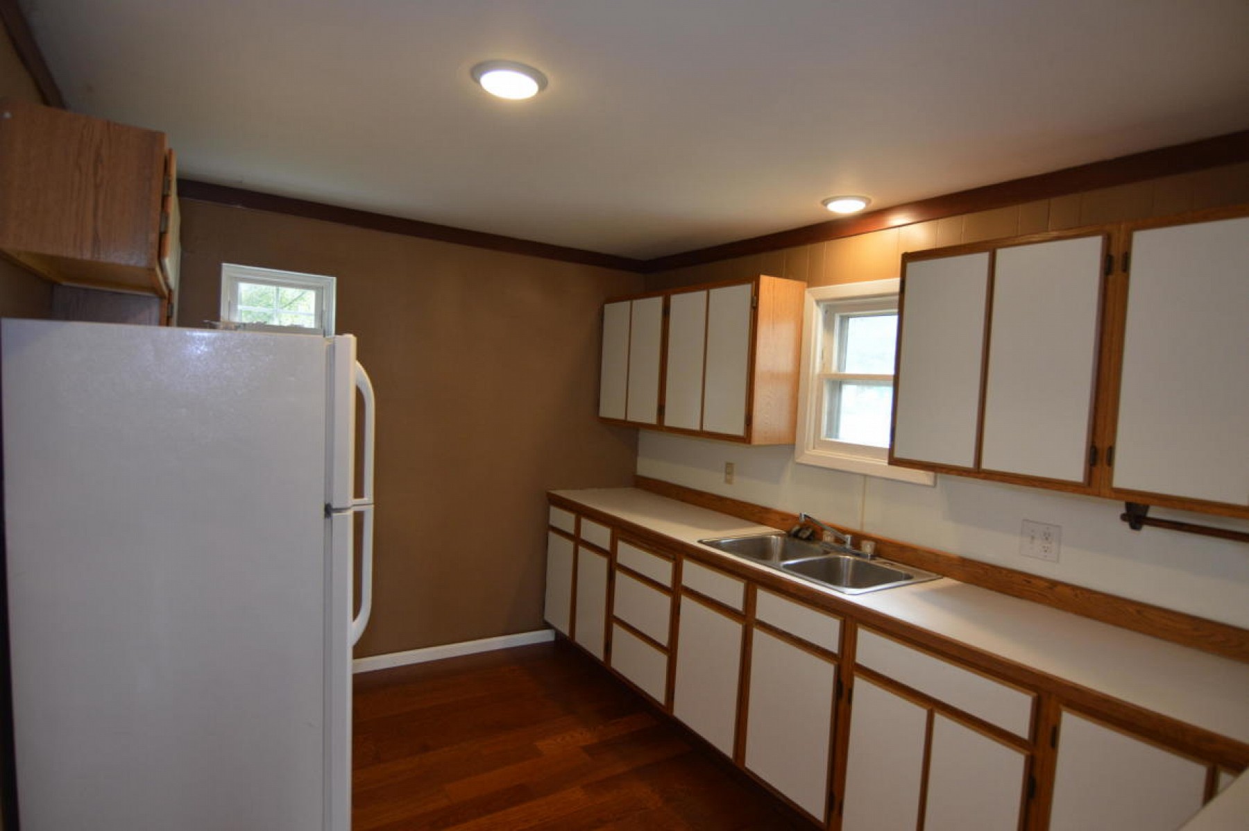 827 2nd Street, Brookings, SD 57006