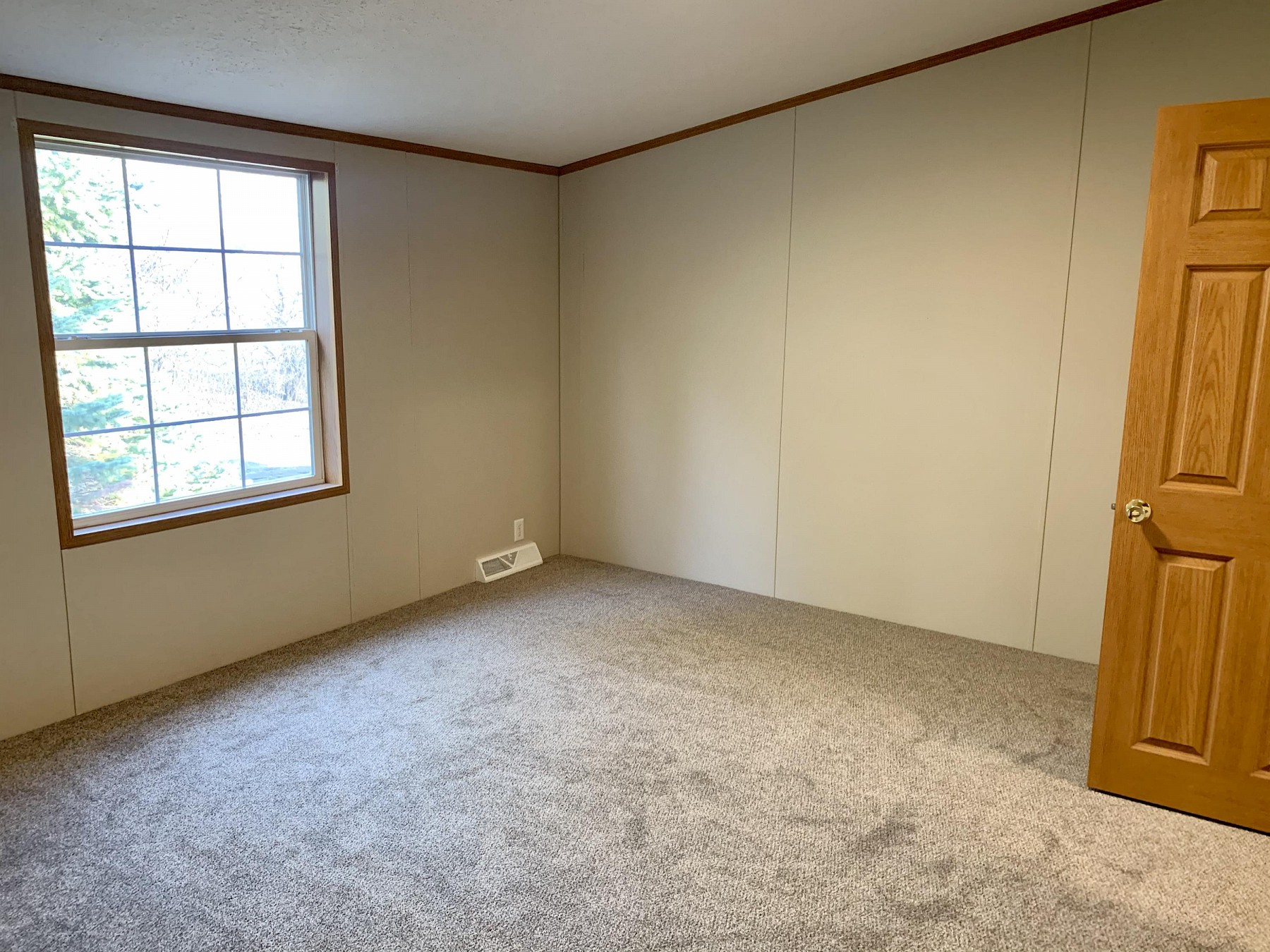 900 15th Street S, Brookings, SD 57006