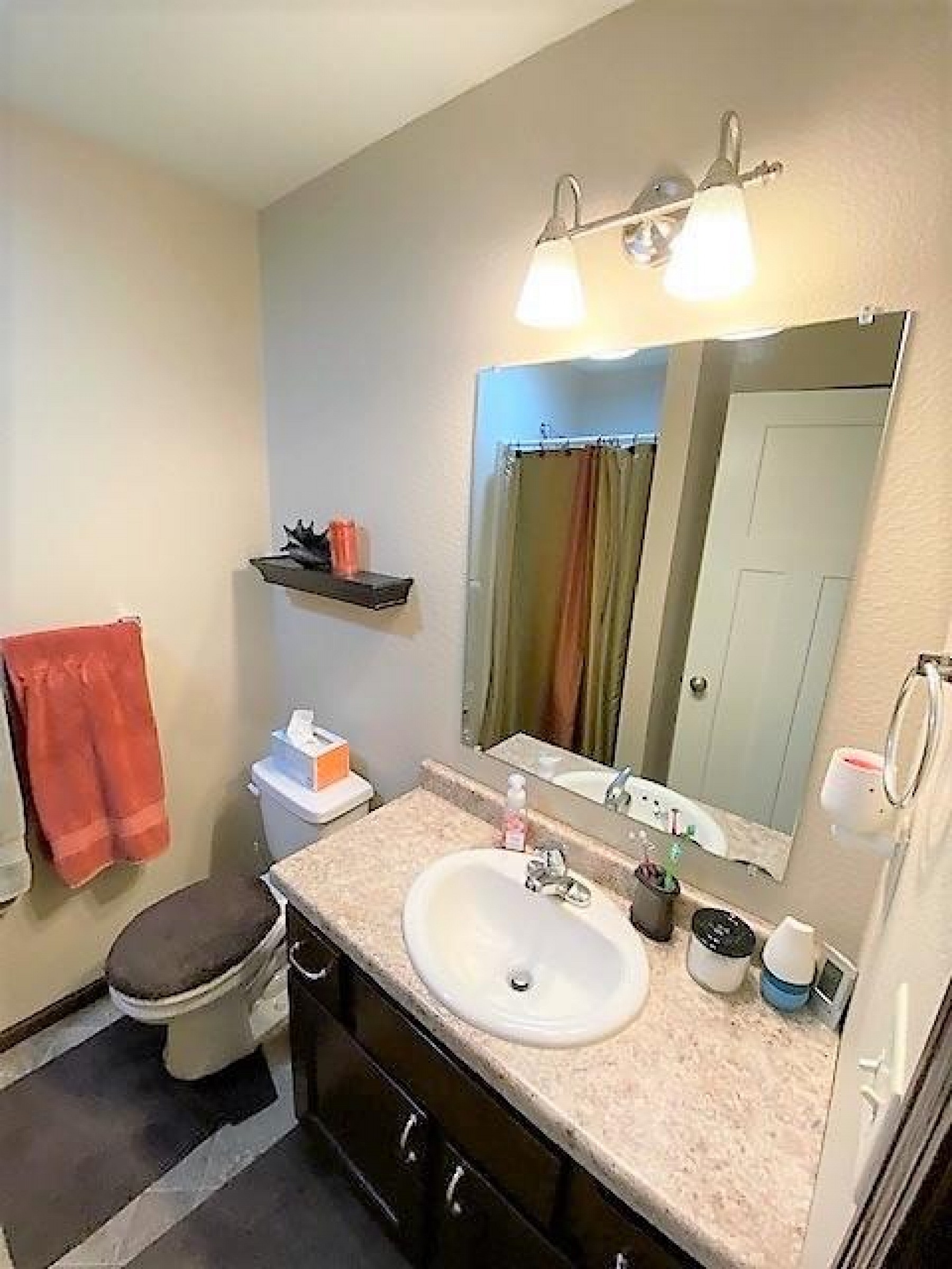 402 Lovejoy Lane, Aurora, SD 57002