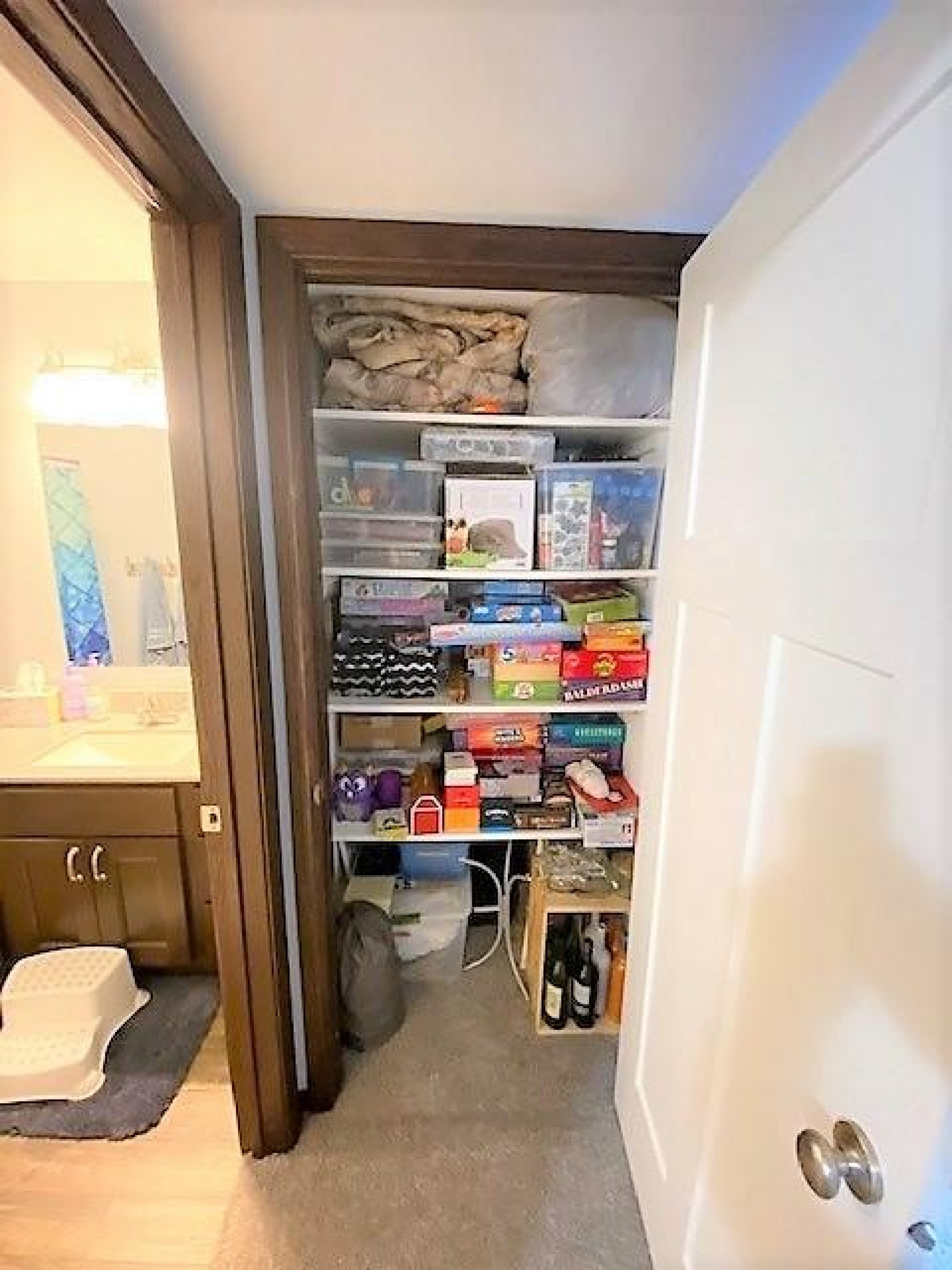 402 Lovejoy Lane, Aurora, SD 57002