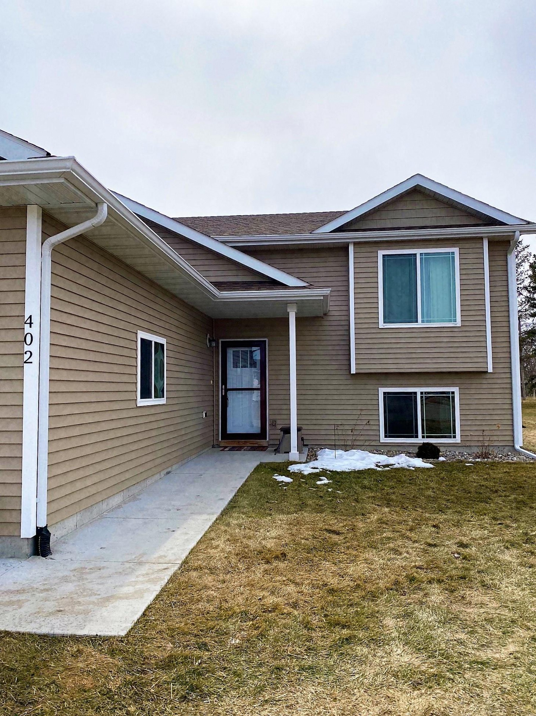 402 Lovejoy Lane, Aurora, SD 57002