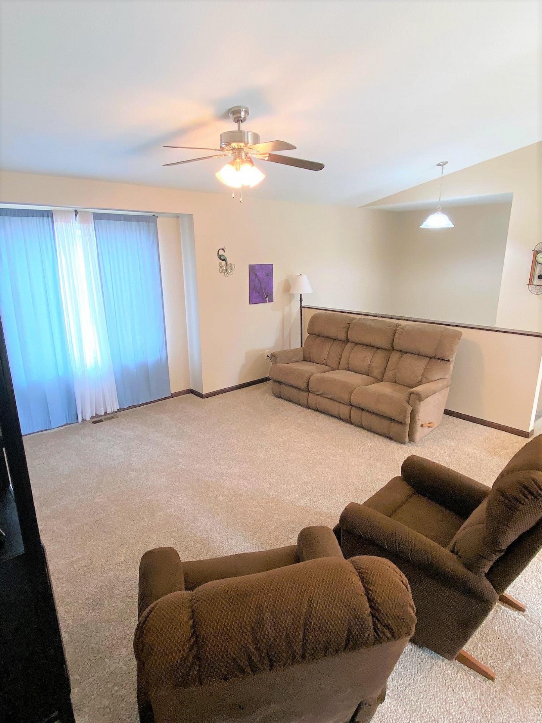 402 Lovejoy Lane, Aurora, SD 57002