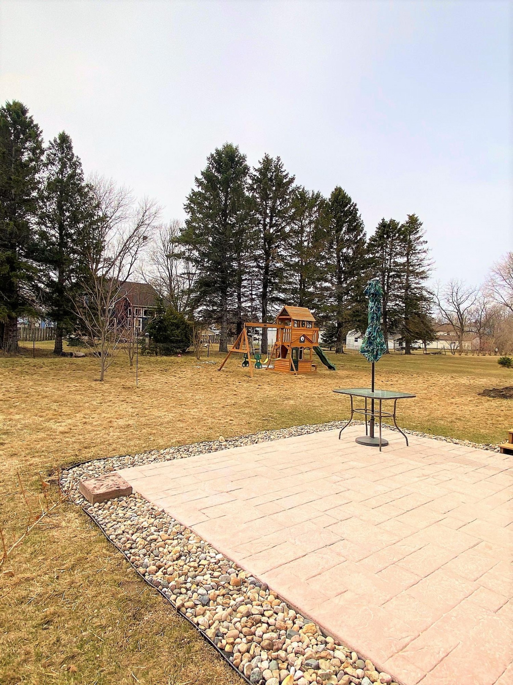 402 Lovejoy Lane, Aurora, SD 57002