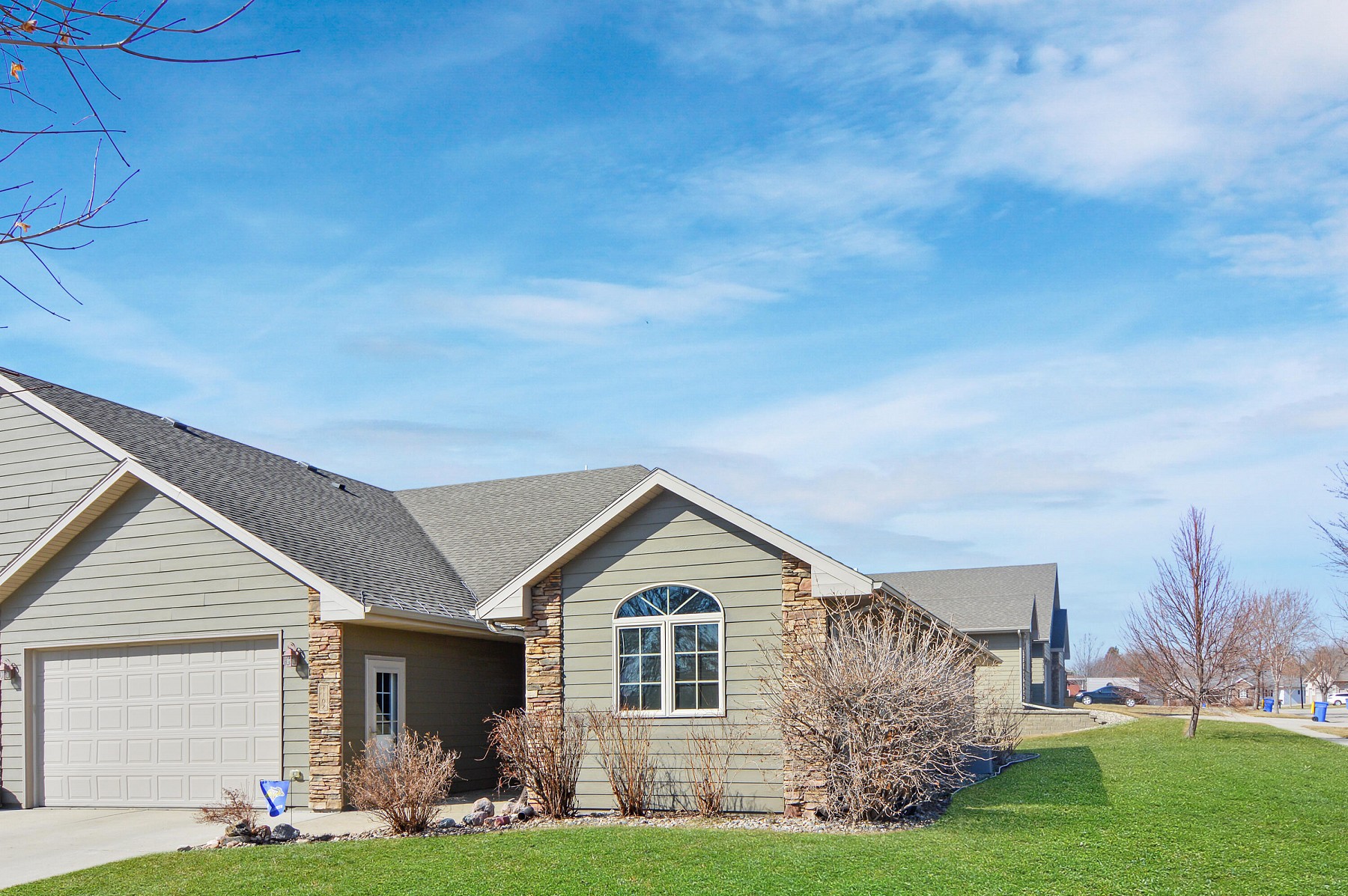 1102 Copper Mountain Road, Brookings, SD 57006