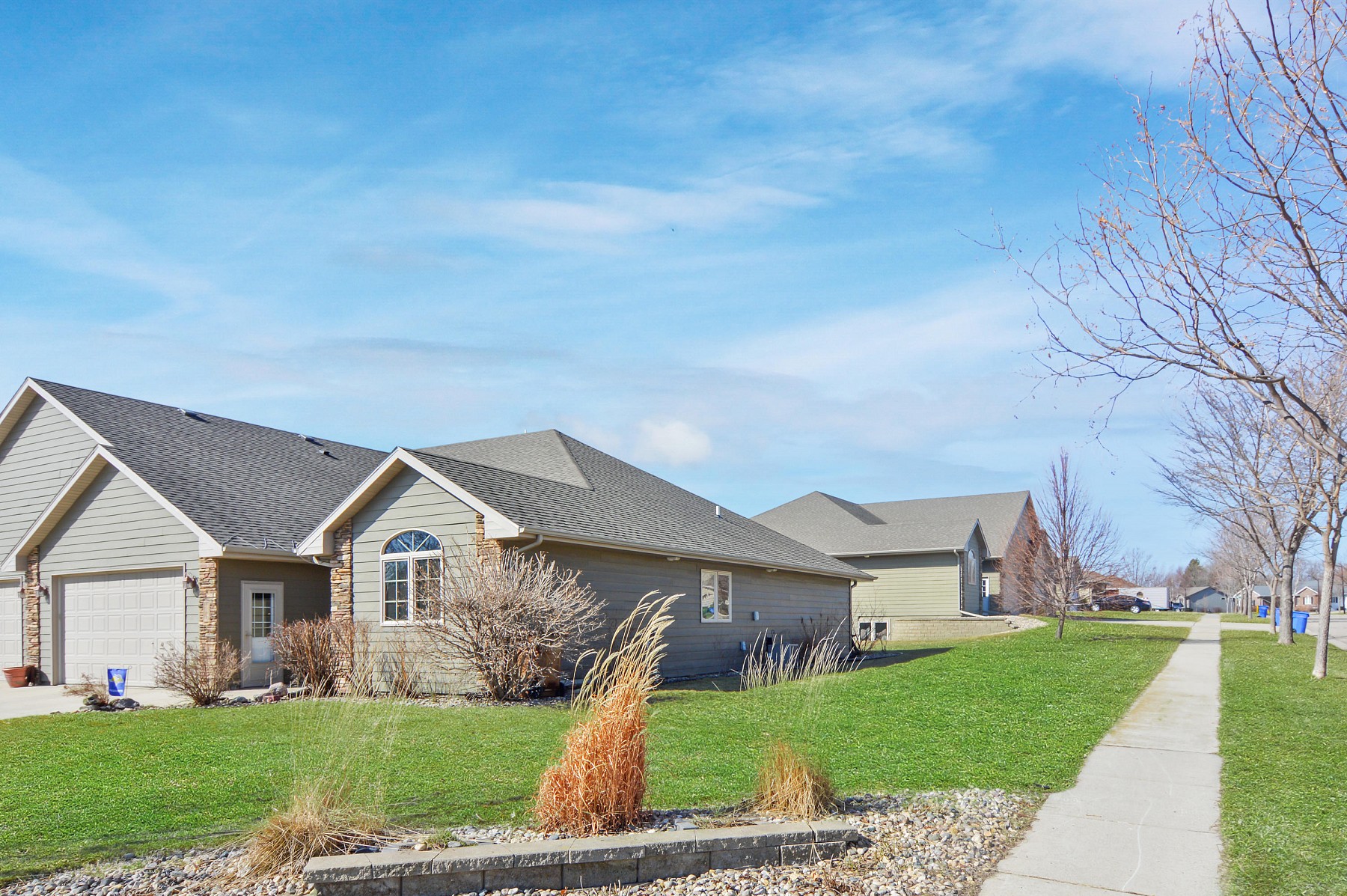 1102 Copper Mountain Road, Brookings, SD 57006