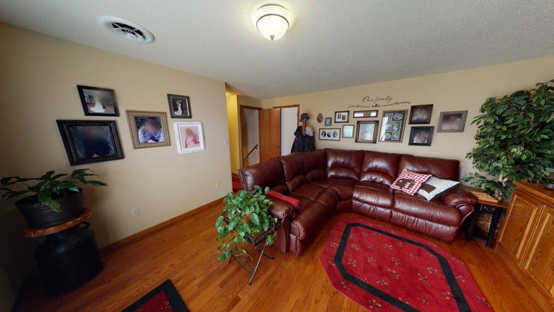 3203 Pine Avenue, Brookings, SD 57006