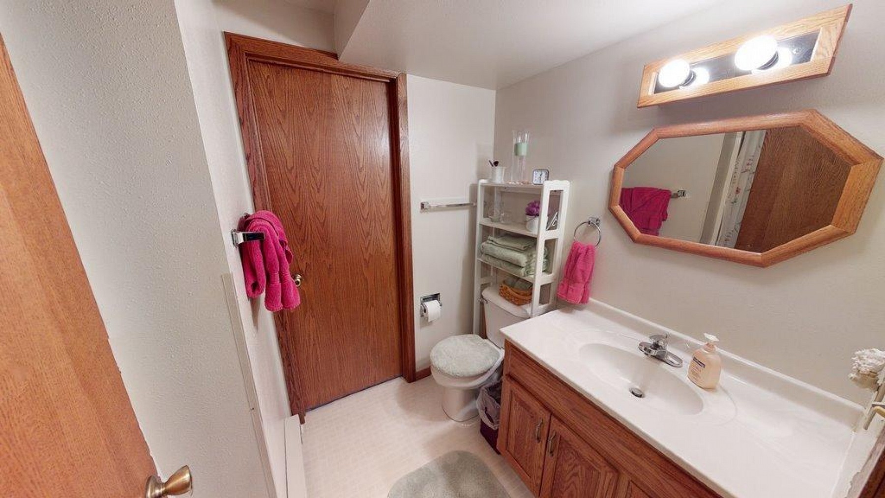 3203 Pine Avenue, Brookings, SD 57006