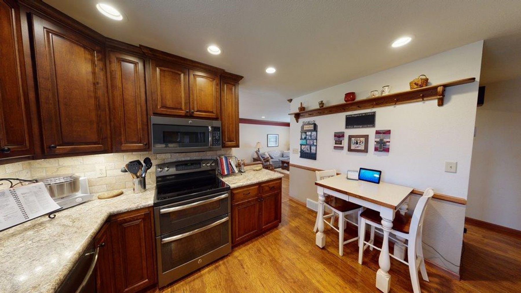 3203 Pine Avenue, Brookings, SD 57006