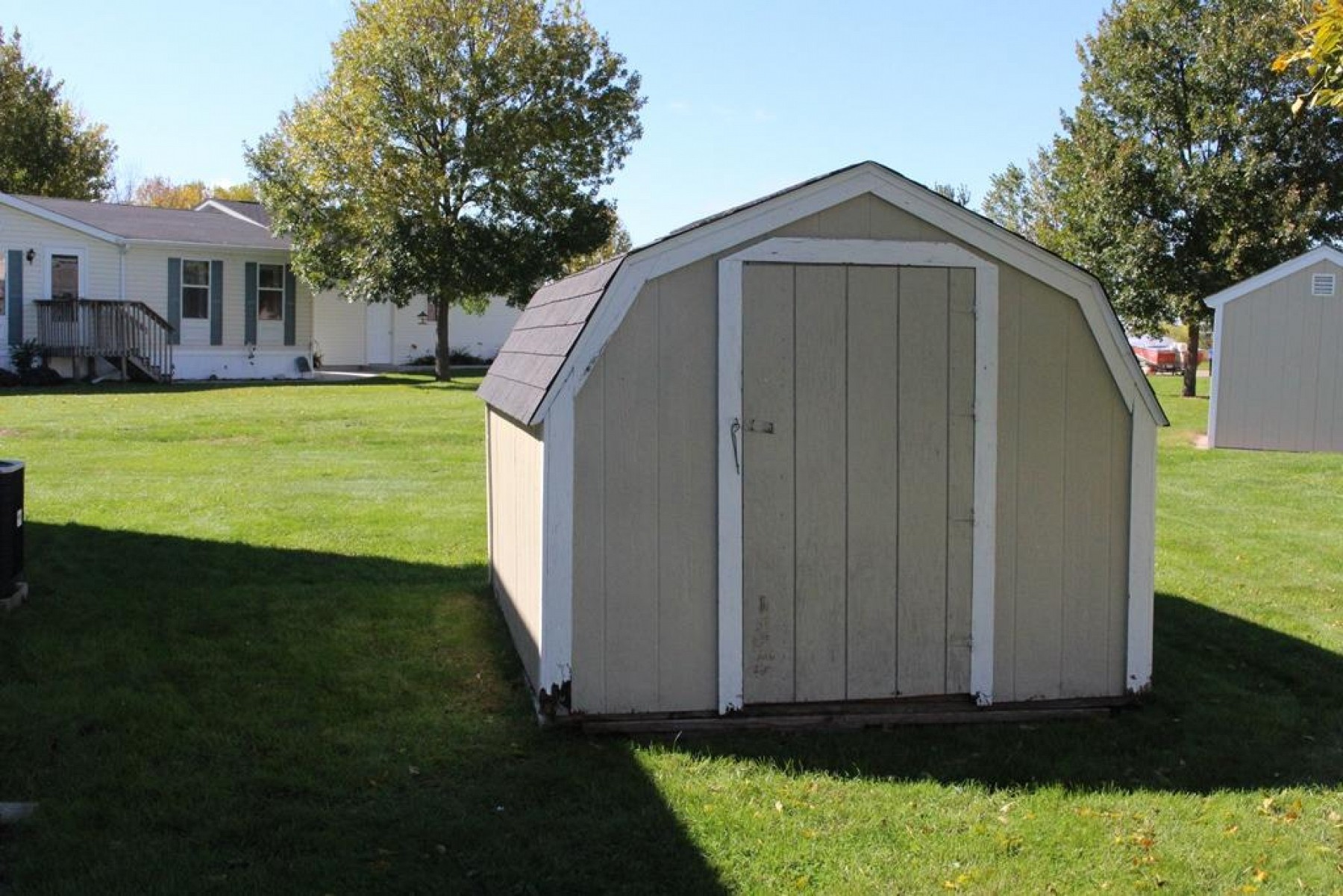 315 Samara Ave, Volga, SD 57071