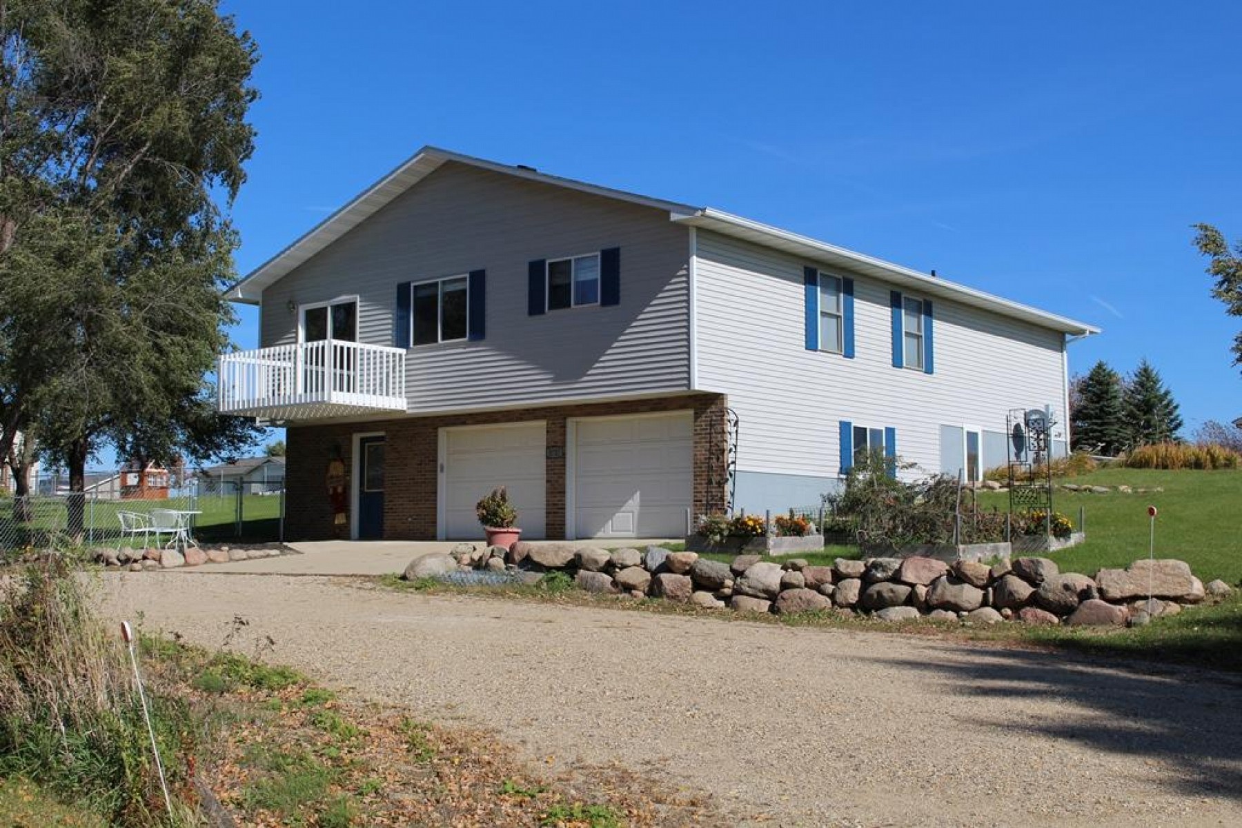 3727 WESTERN Avenue S, Brookings, SD 57006