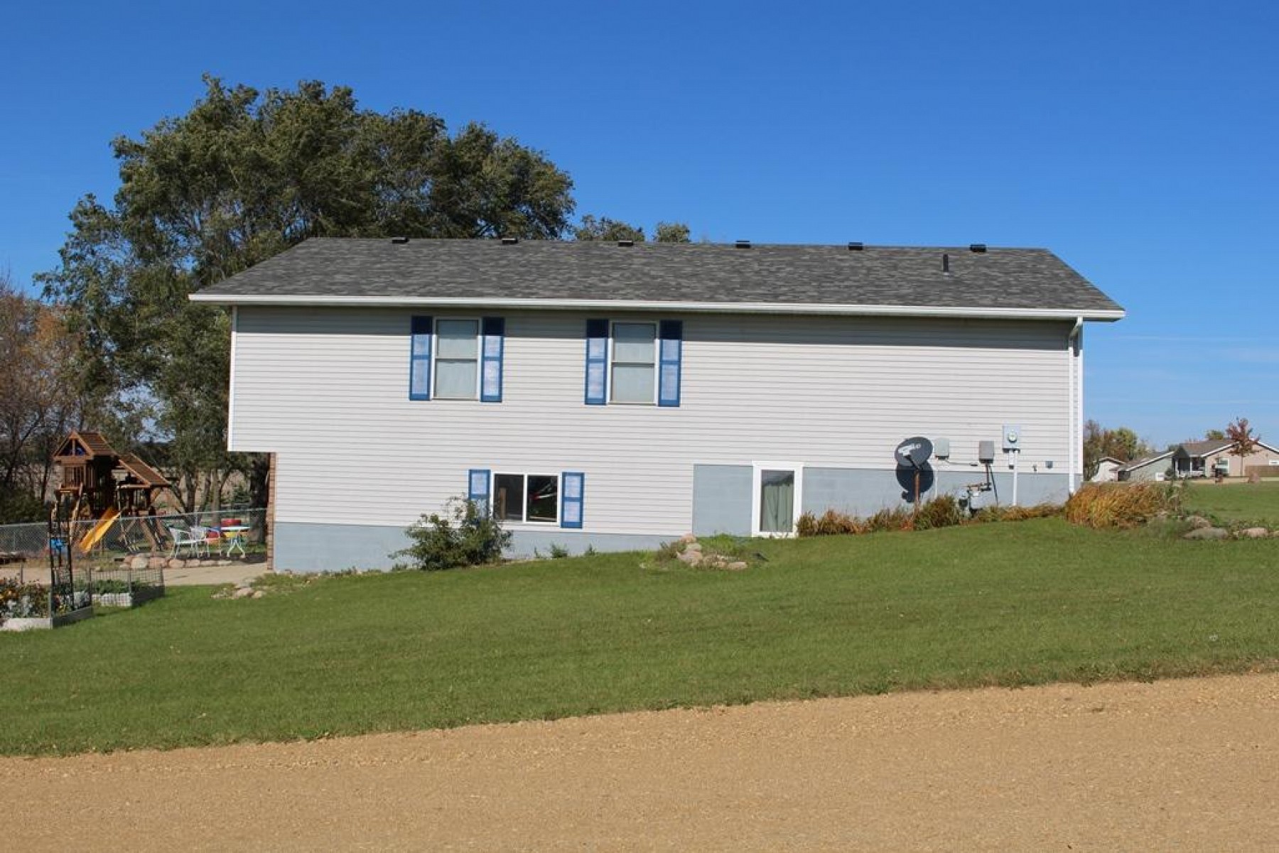 3727 WESTERN Avenue S, Brookings, SD 57006