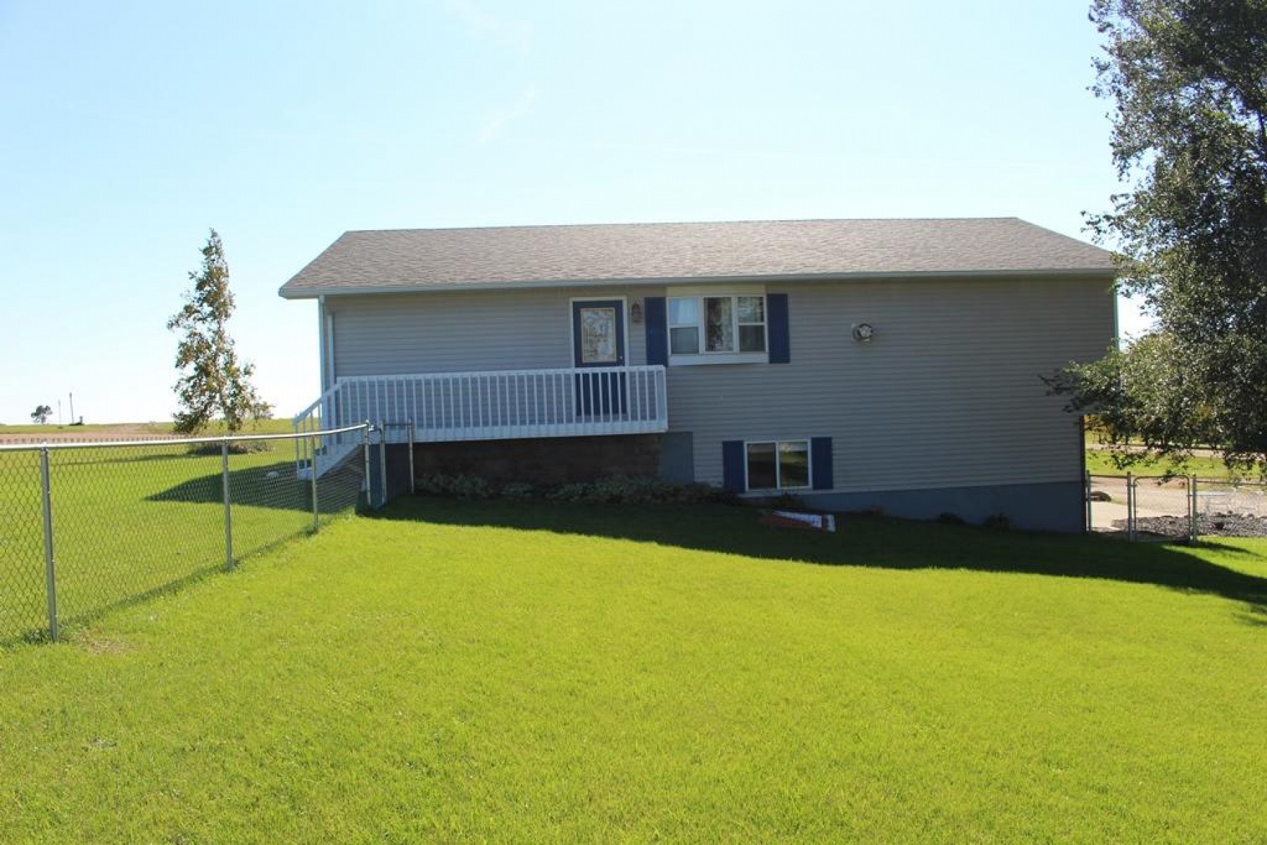 3727 WESTERN Avenue S, Brookings, SD 57006