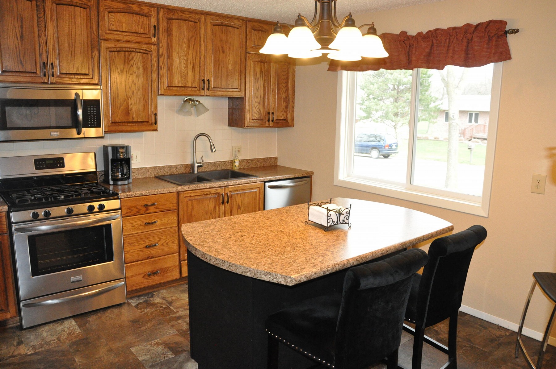 126 Santee Trail, Brookings, SD 57006