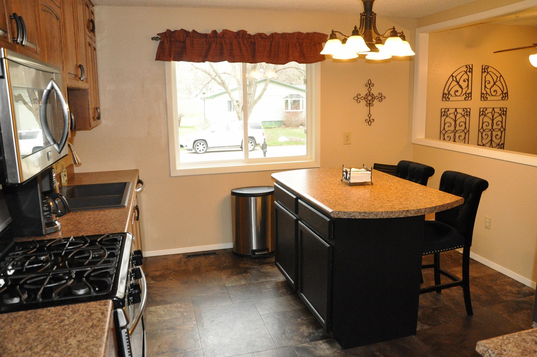 126 Santee Trail, Brookings, SD 57006