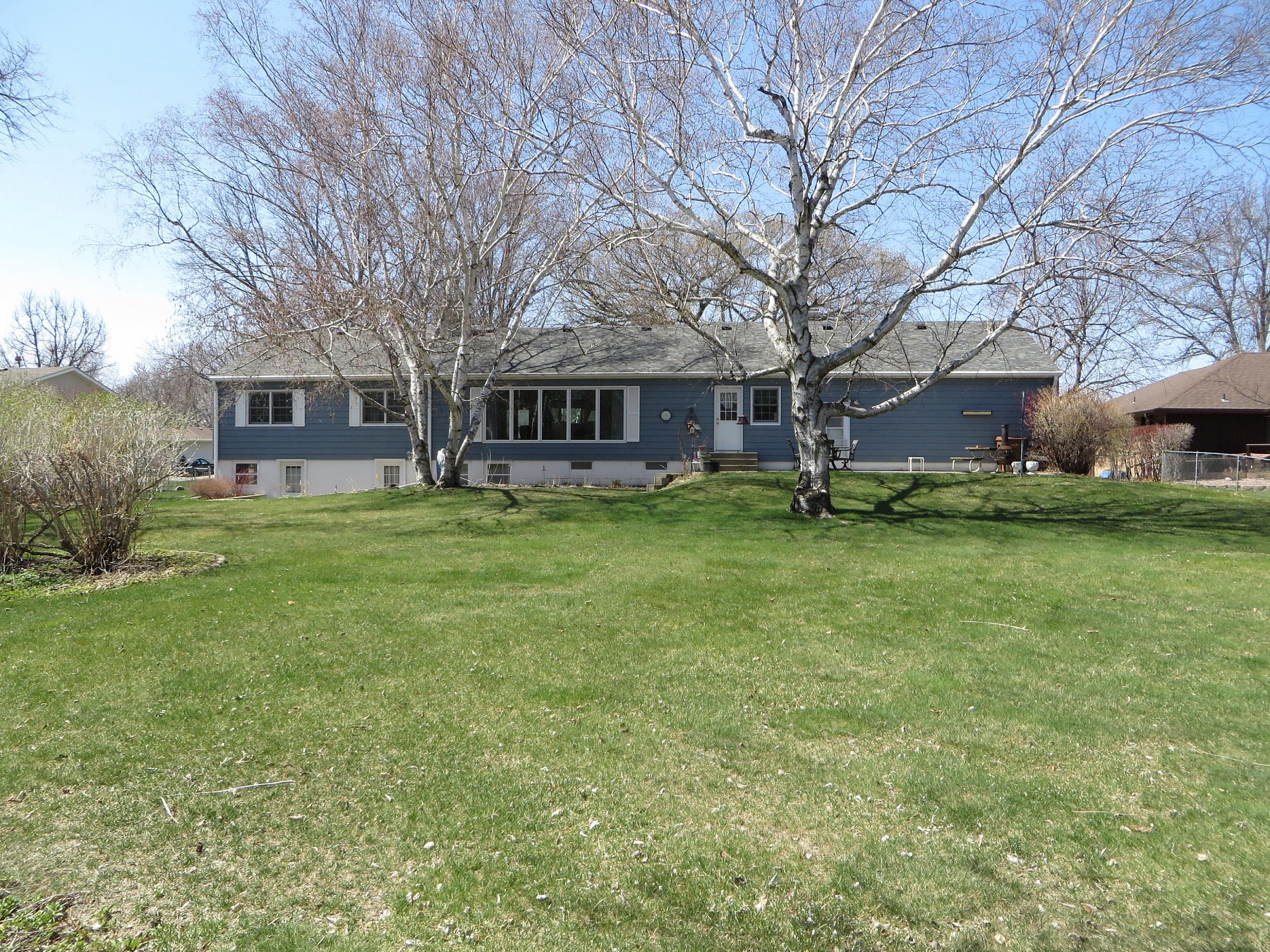 216 16th Avenue, Brookings, SD 57006