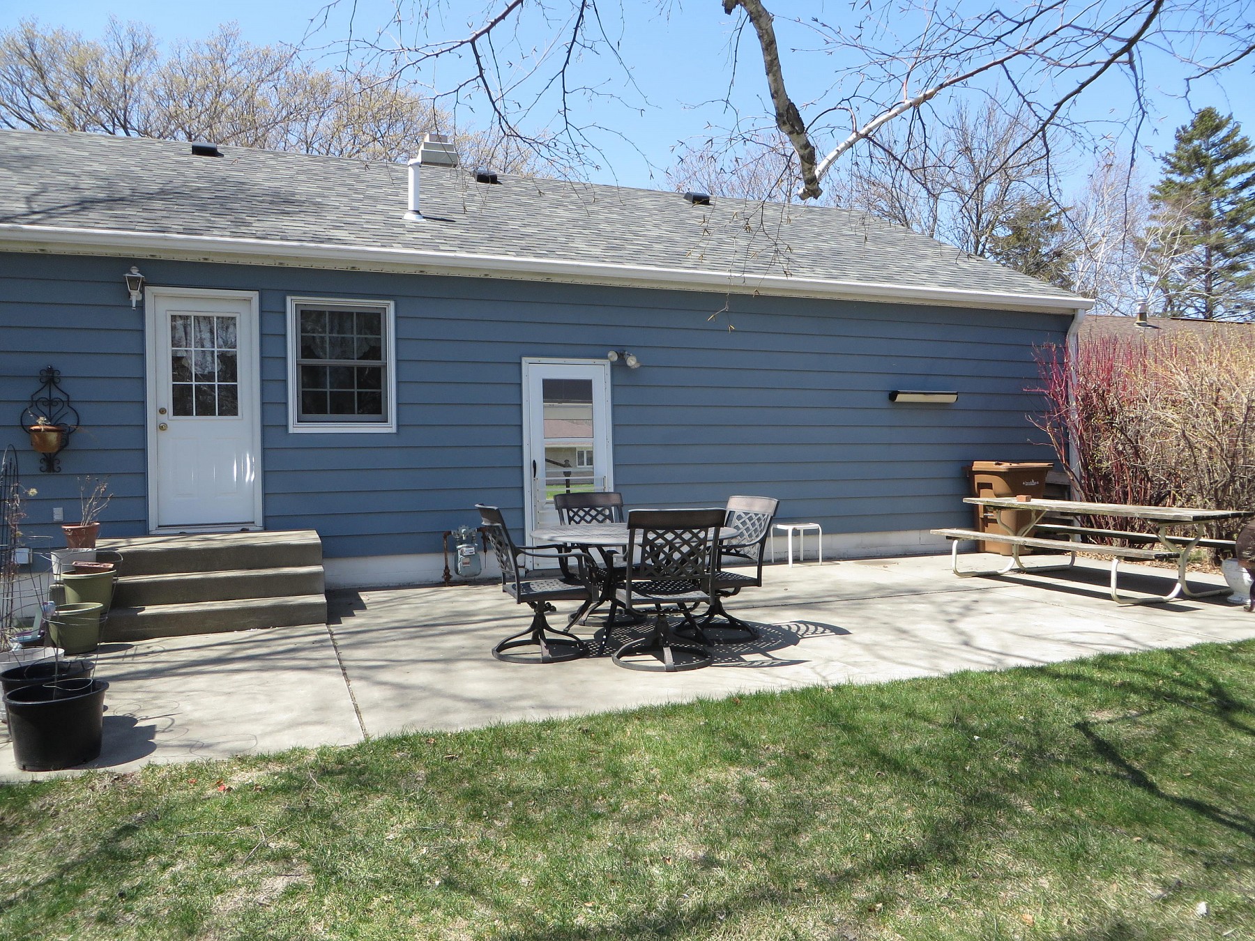 216 16th Avenue, Brookings, SD 57006