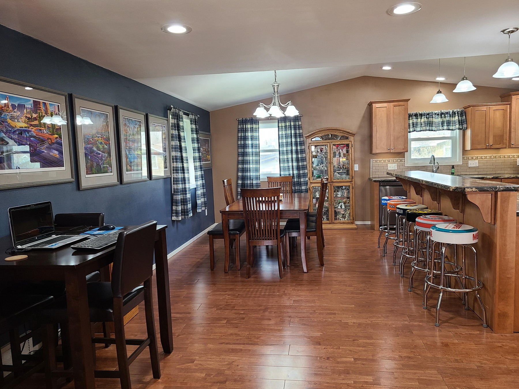 1817 Morningside Drive, Brookings, SD 57006