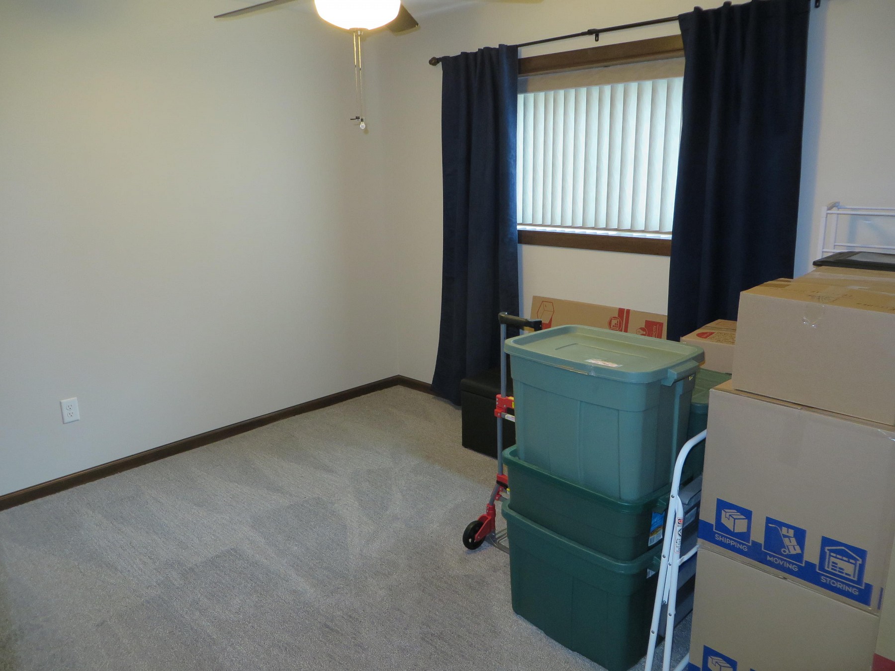 202 Lindsay Drive, Aurora, SD 57002