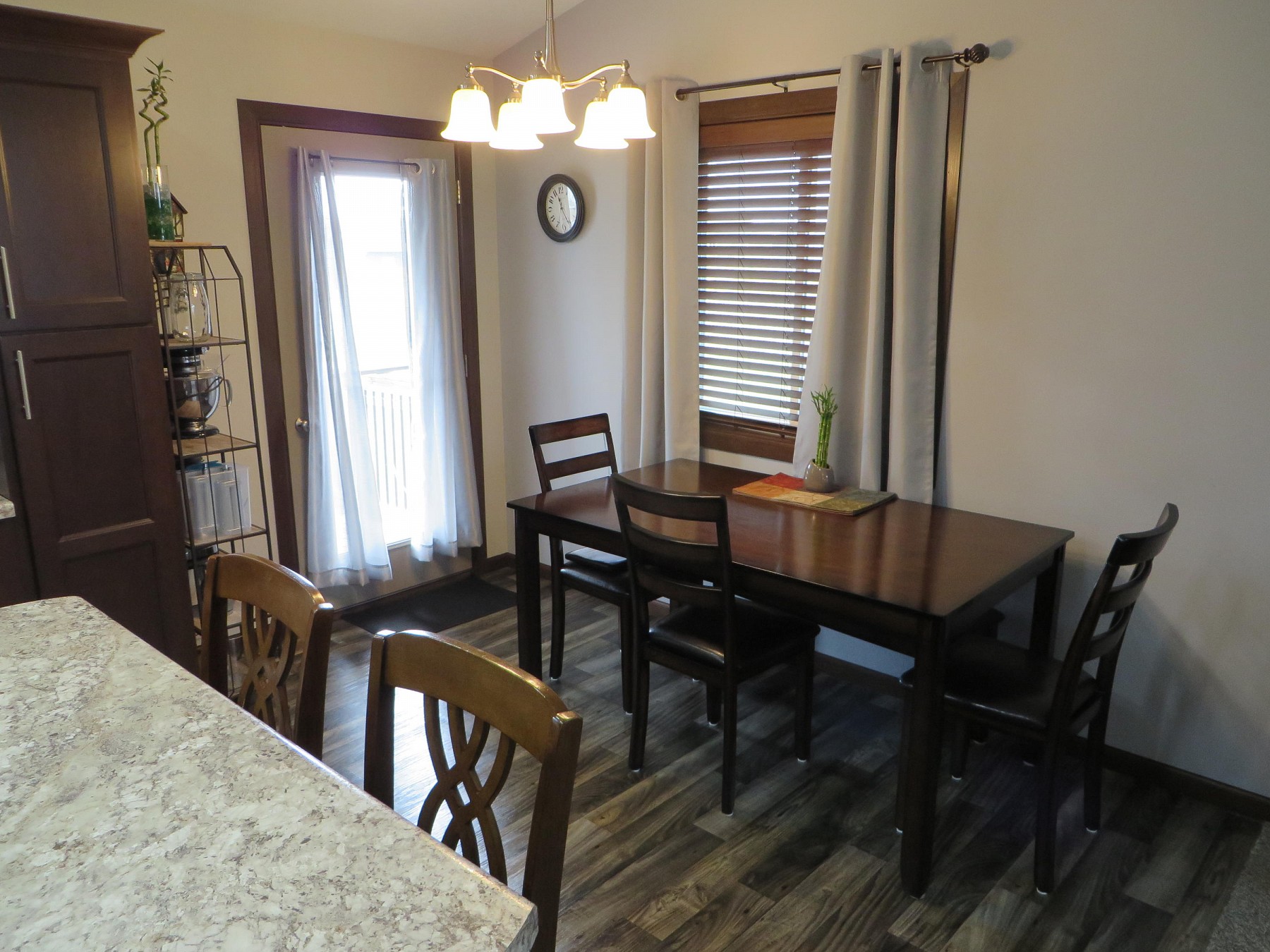 202 Lindsay Drive, Aurora, SD 57002