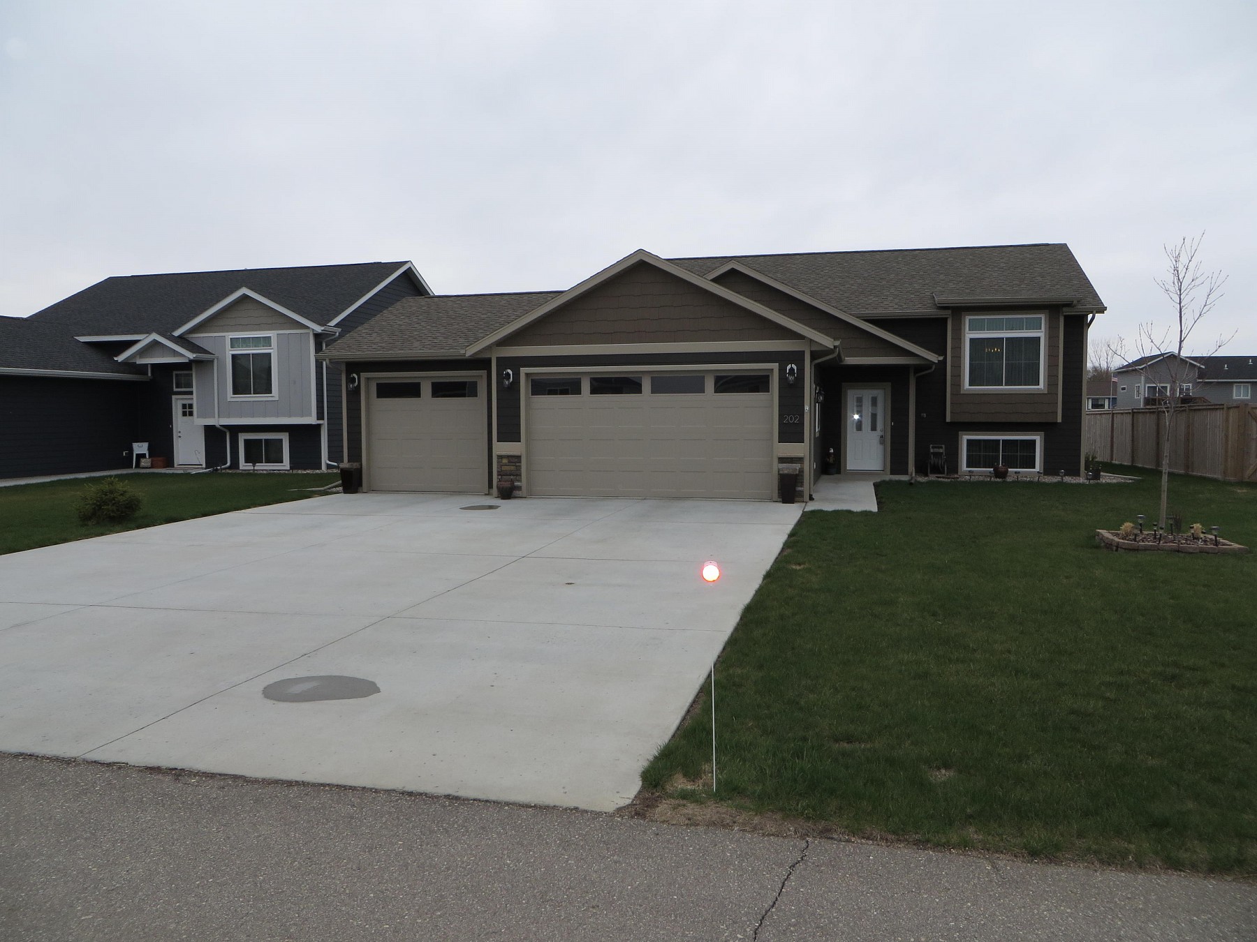 202 Lindsay Drive, Aurora, SD 57002