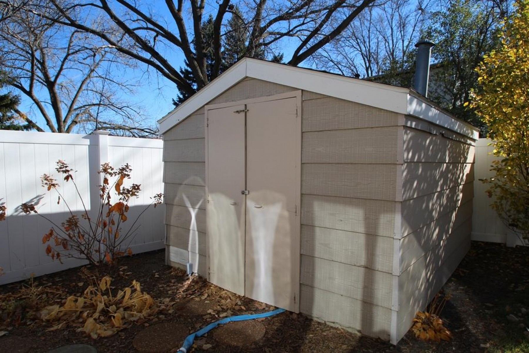 2058 MORNINGSIDE Drive, Brookings, SD 57006