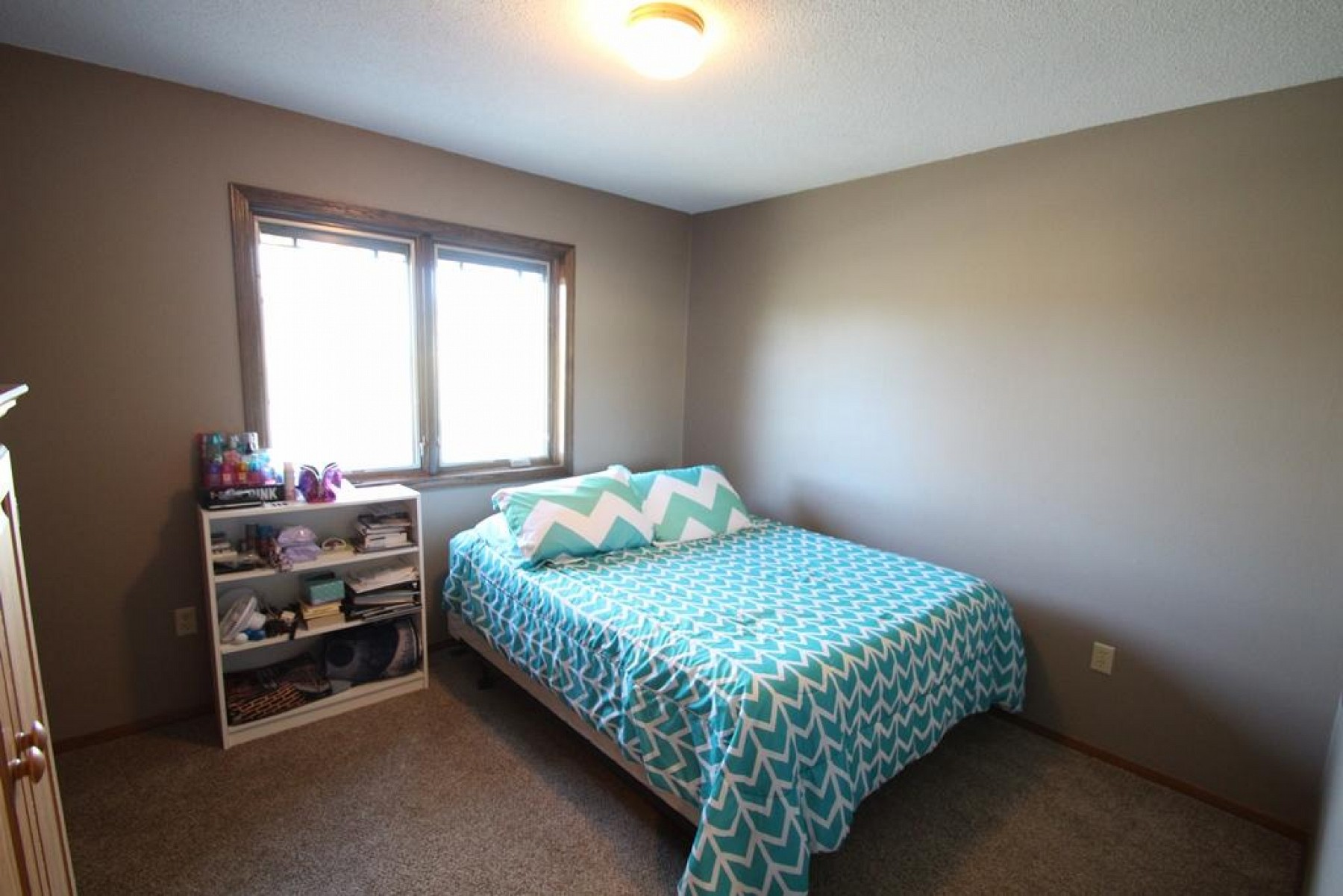 2058 MORNINGSIDE Drive, Brookings, SD 57006