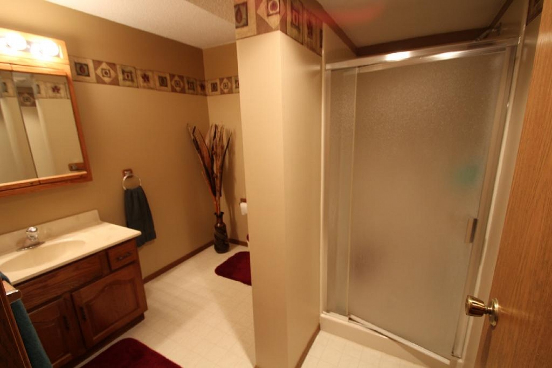 2058 MORNINGSIDE Drive, Brookings, SD 57006