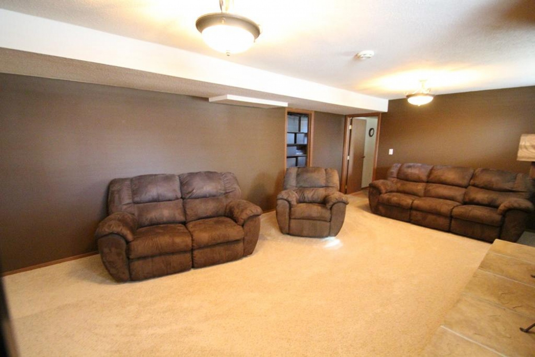 2058 MORNINGSIDE Drive, Brookings, SD 57006