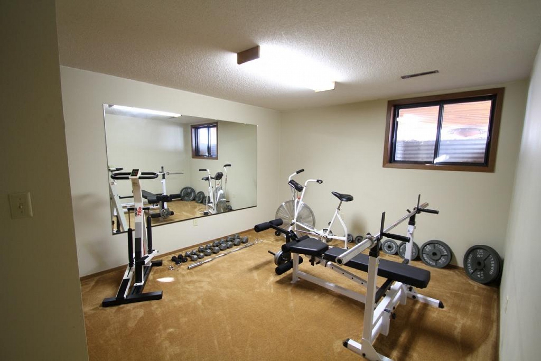 2058 MORNINGSIDE Drive, Brookings, SD 57006