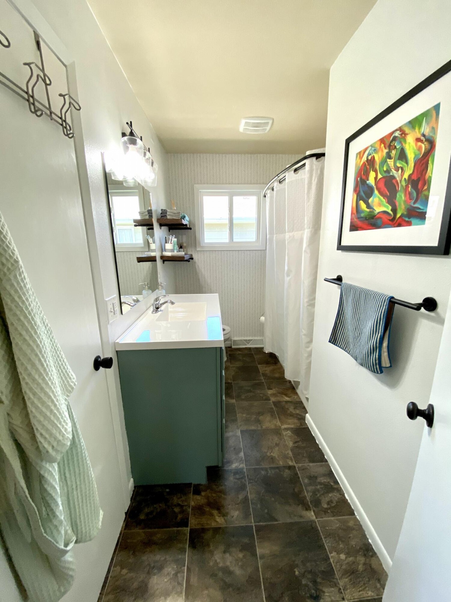 421 2nd Avenue, Brookings, SD 57006