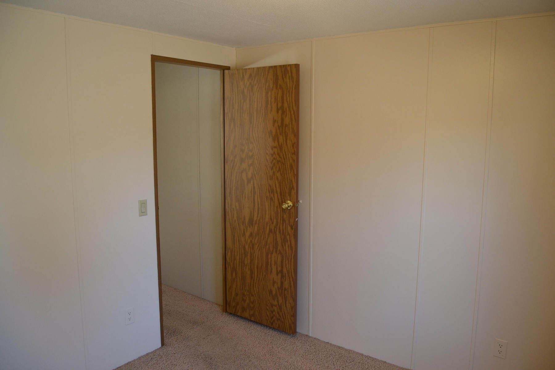 410 Medary Avenue S, Brookings, SD 57006