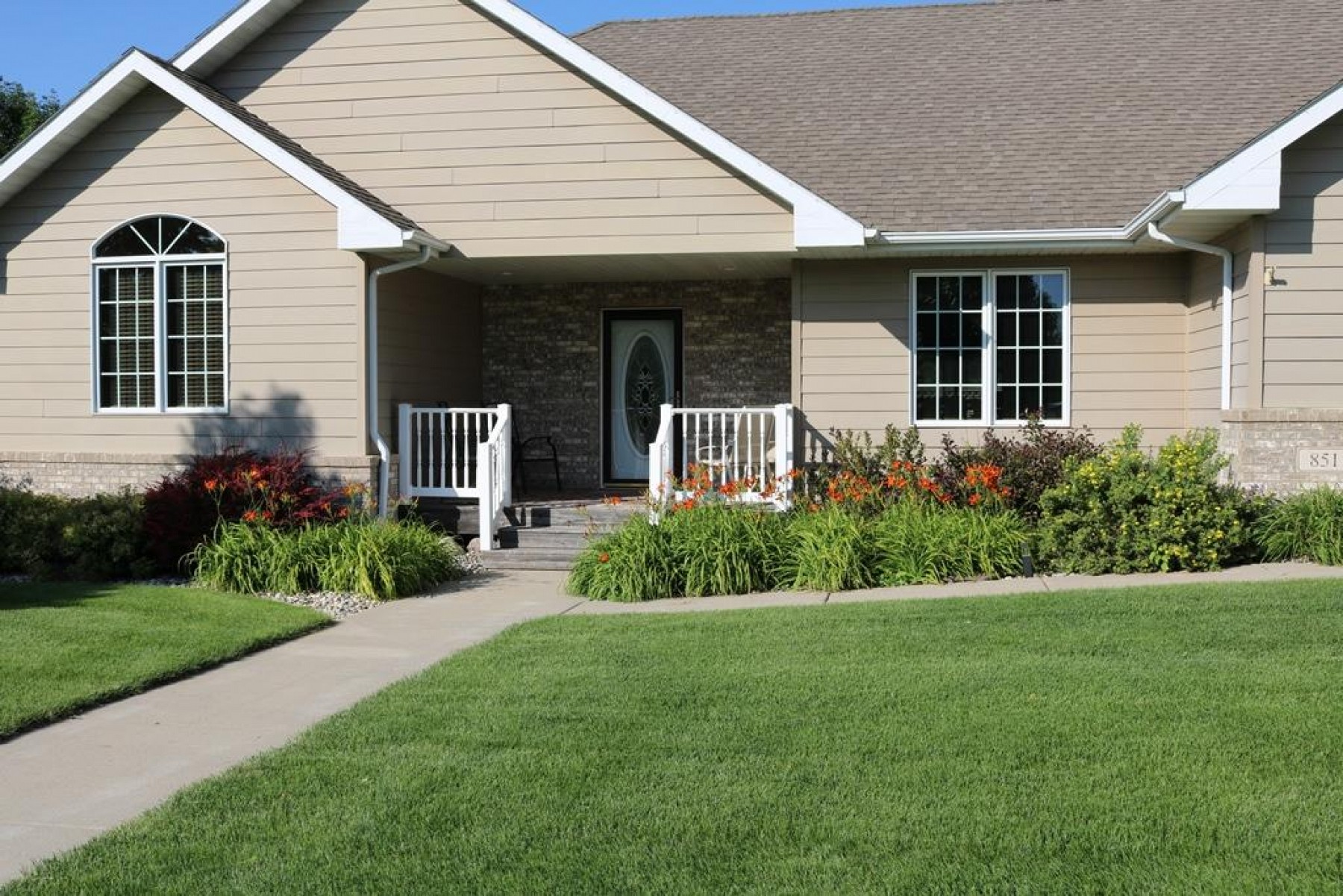 851 Regency Court, Brookings, SD 57006