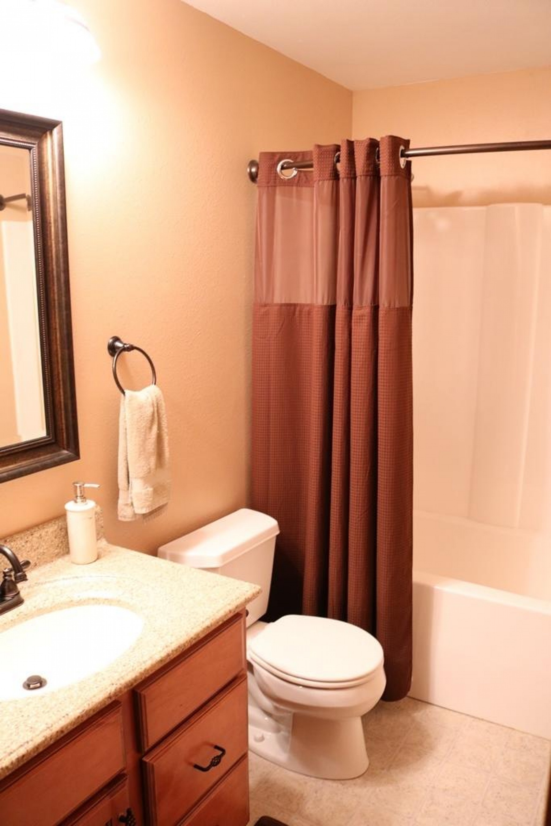 851 Regency Court, Brookings, SD 57006