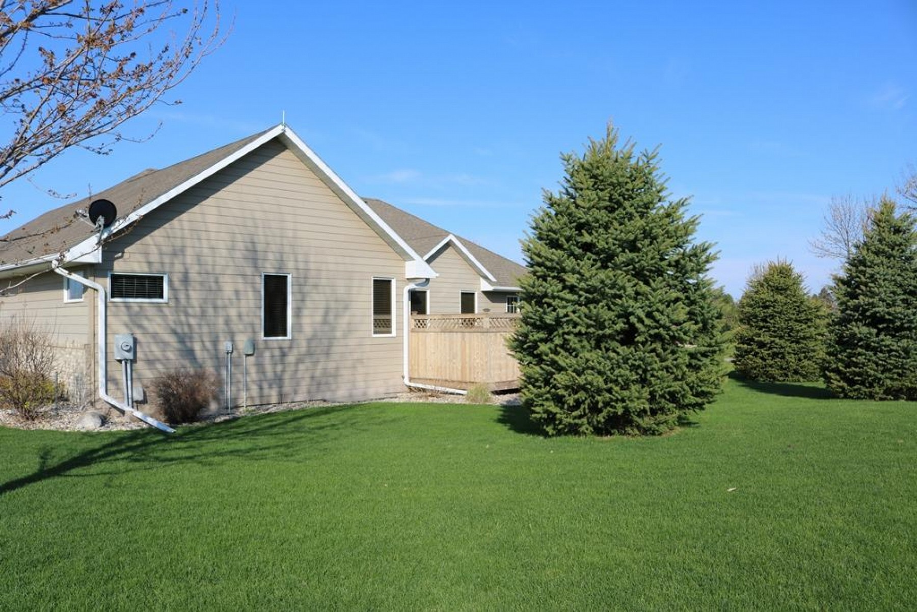 851 Regency Court, Brookings, SD 57006