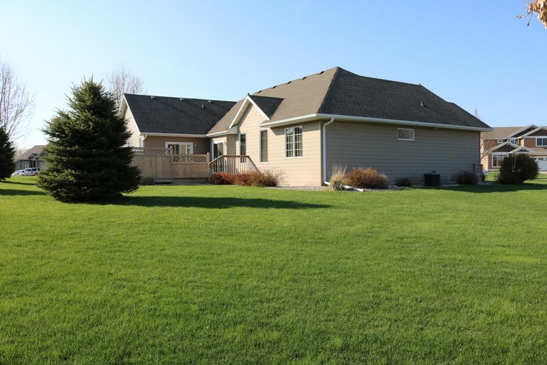 851 Regency Court, Brookings, SD 57006
