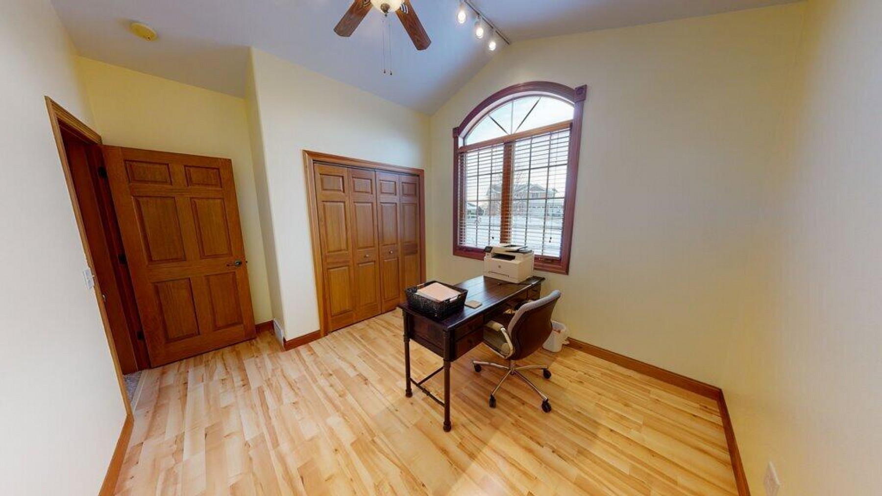 851 Regency Court, Brookings, SD 57006