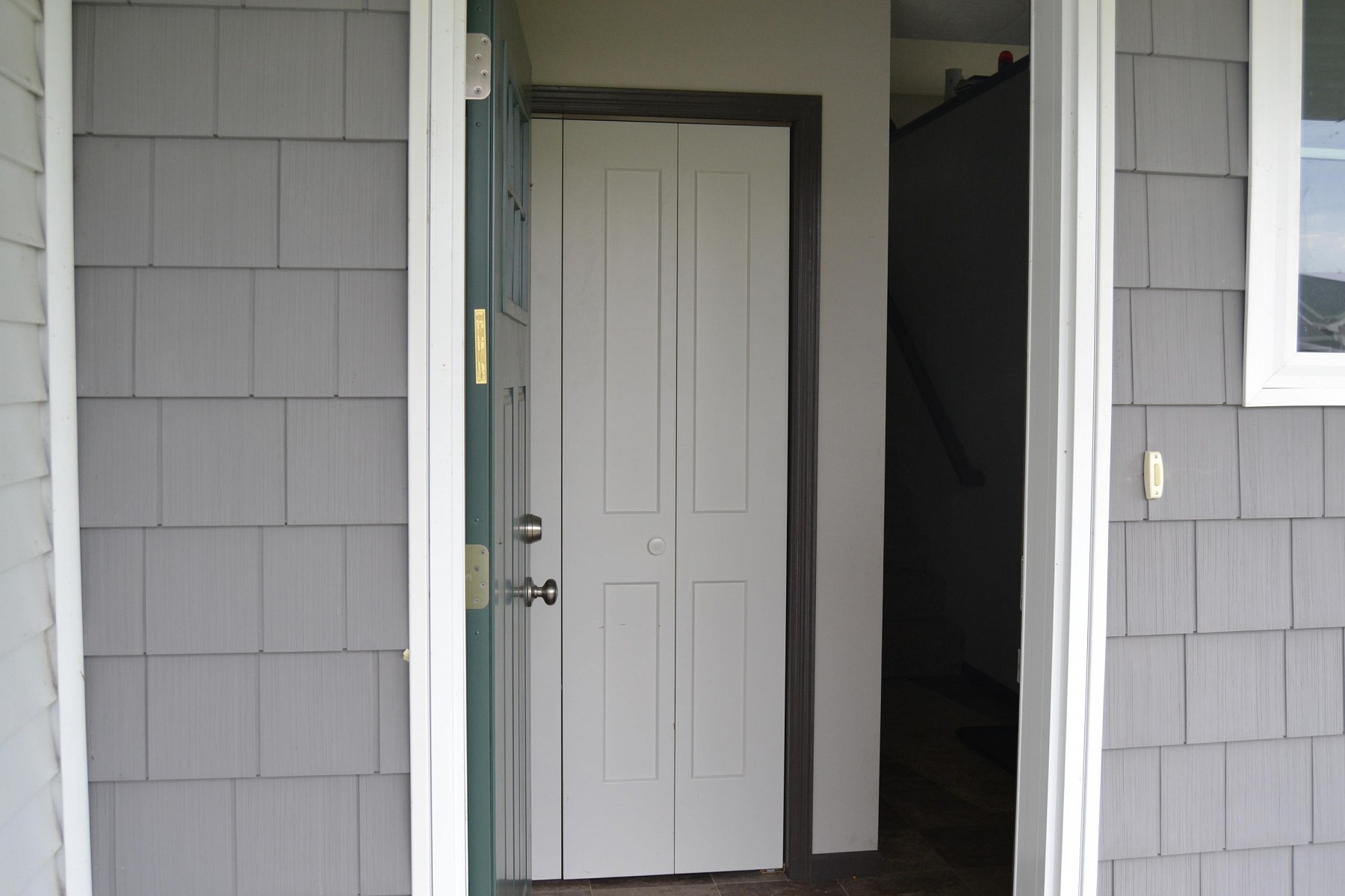 201 Lindsay Drive, Aurora, SD 57002