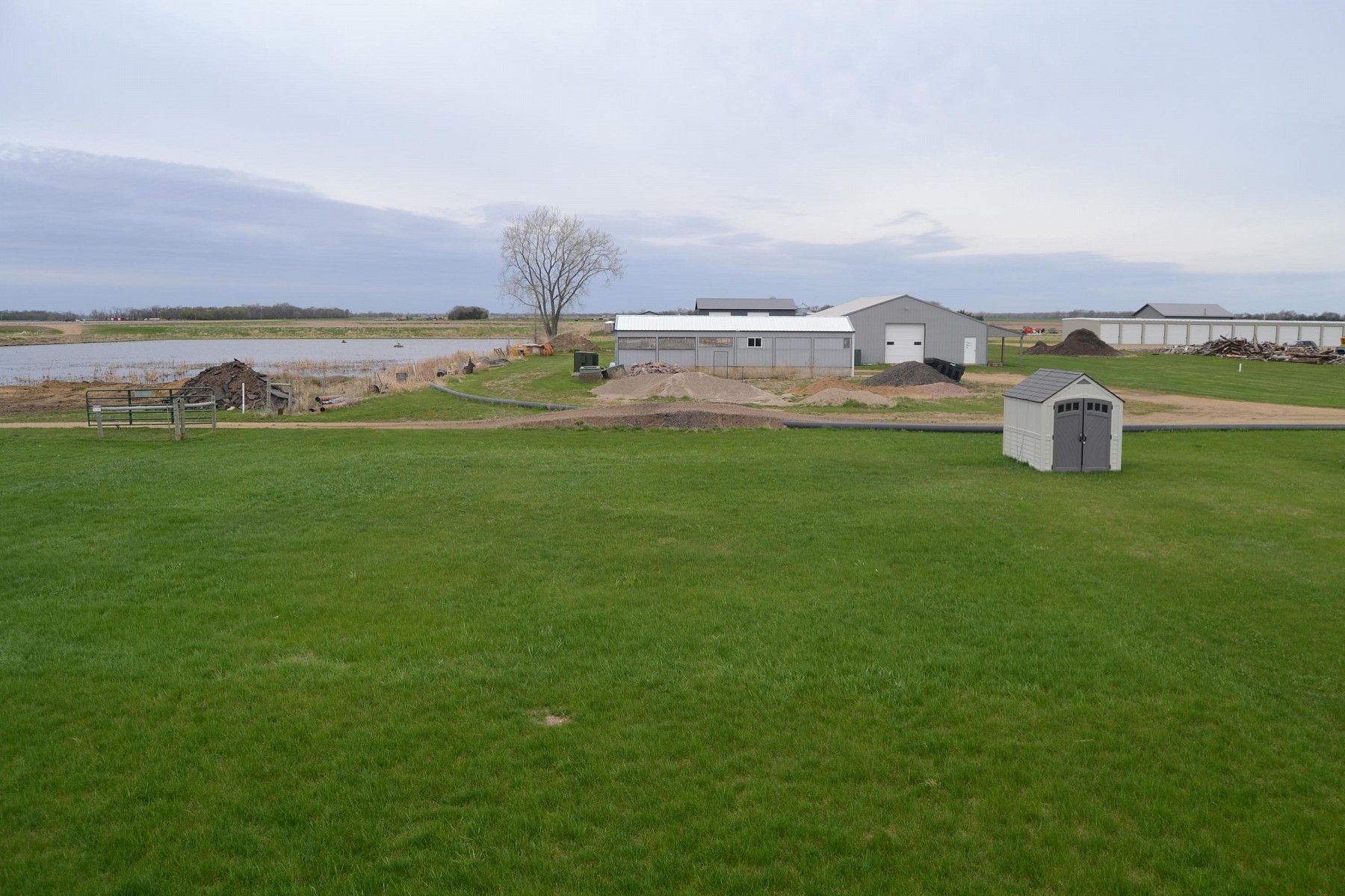 201 Lindsay Drive, Aurora, SD 57002