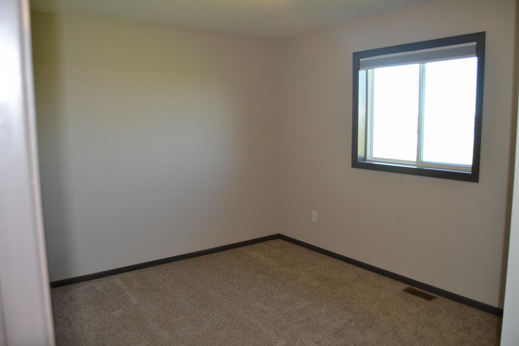 201 Lindsay Drive, Aurora, SD 57002