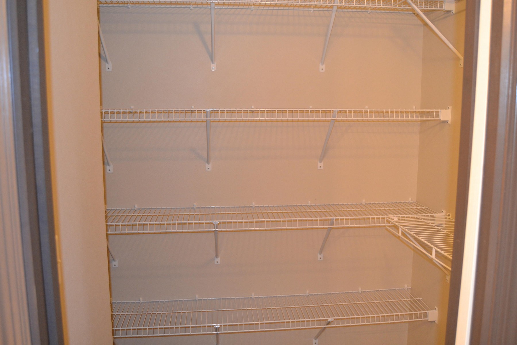 201 Lindsay Drive, Aurora, SD 57002