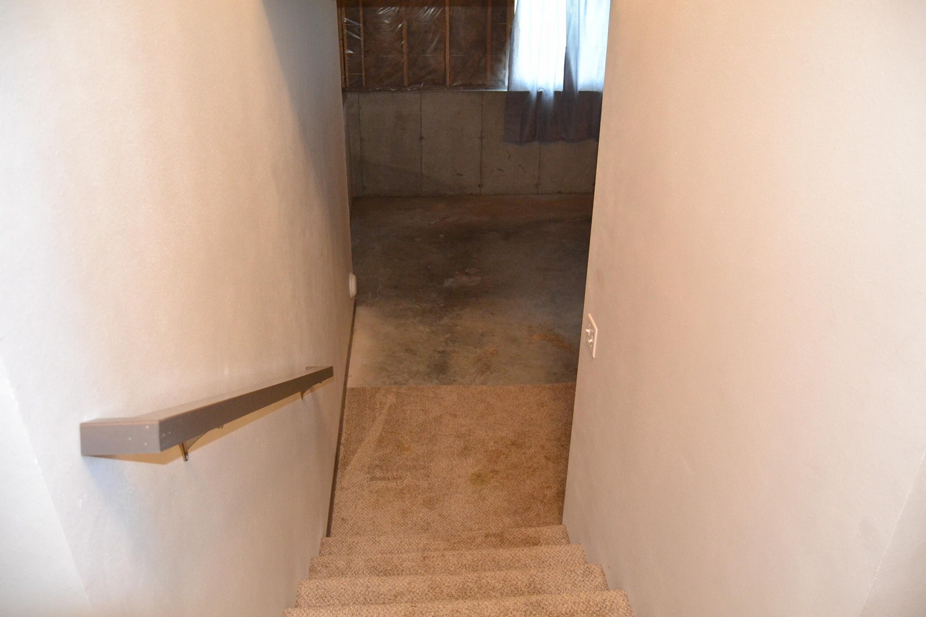 201 Lindsay Drive, Aurora, SD 57002