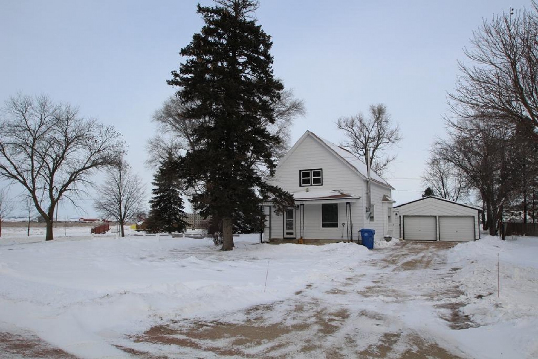 539 JAY Street, Bruce, SD 57220
